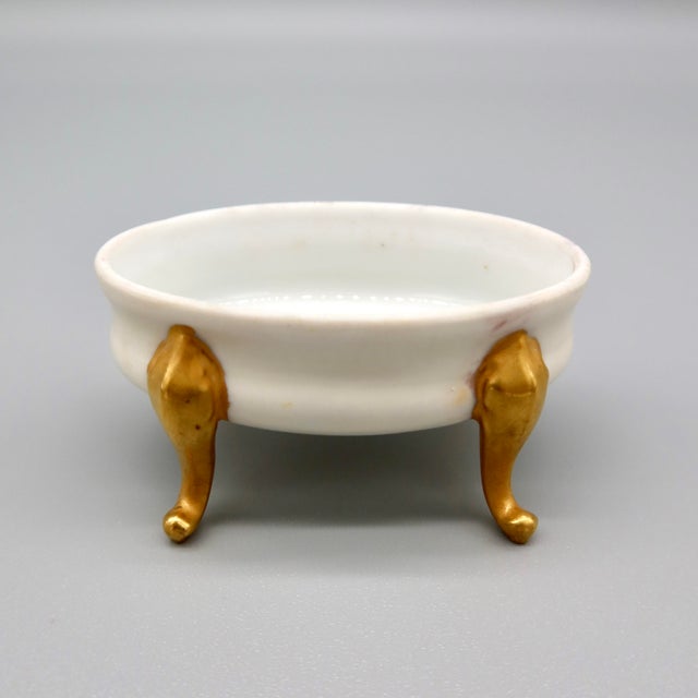 French Vintage French Porcelain Footed Jewelry Dish For Sale - Image 3 of 9