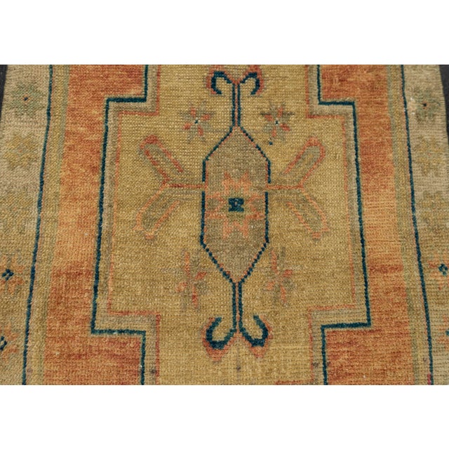 Turkish Mini Rug Oriental Hand Knotted Vintage Rug 1'6" x 3'7" #21147 For Sale - Image 4 of 8