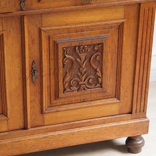 Brown Gründerzeit Chest of Drawers with White Marble, 1890 For Sale - Image 8 of 15