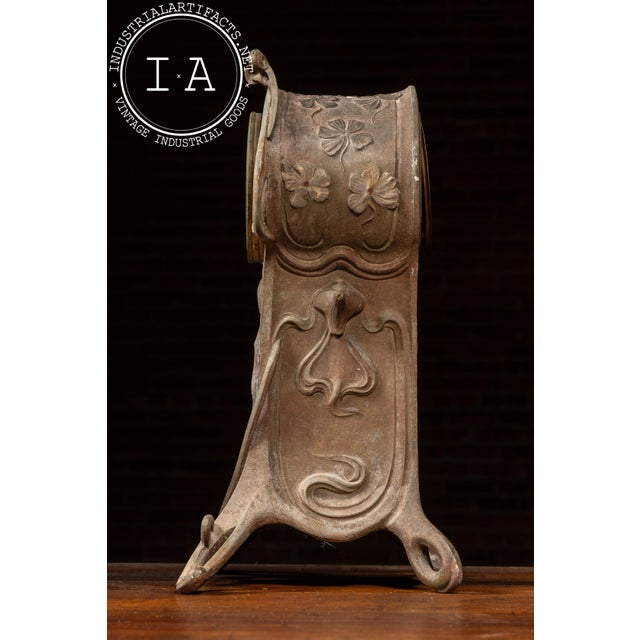 Art Nouveau Early 20th Century Cast Metal Art Nouveau Uranium Glass Clock by Ansonia For Sale - Image 3 of 12