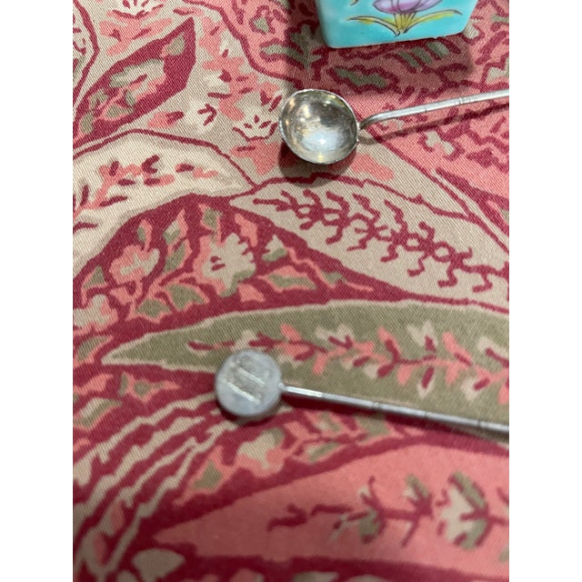 Chinese 1920s Chinese Famille Rose Medallion Salt Cellar & Spoons Set- 16 Pieces For Sale - Image 3 of 10