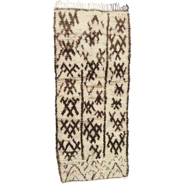 Vintage Berber Moroccan Azilal Rug - 04'09 X 10'10 For Sale - Image 9 of 9