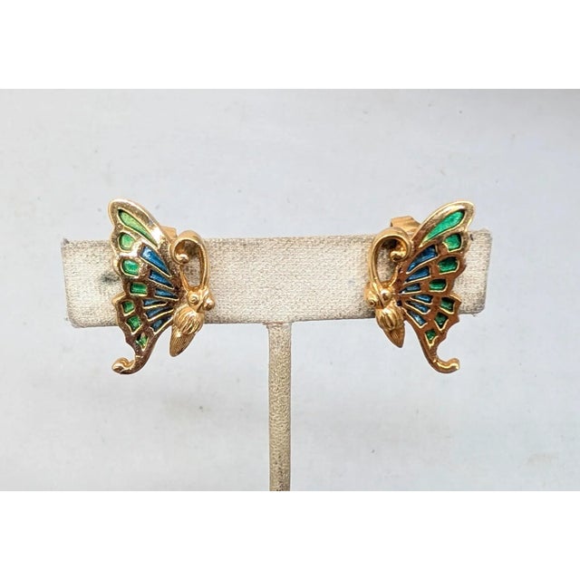 Green Vintage Signed Napier Goldtone Green & Blue Enamel Butterfly Clip Earrings- 2 Pieces For Sale - Image 8 of 14