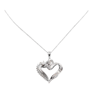 18k (750) White Gold Natural Diamond Heart Shape Pendant With Chain