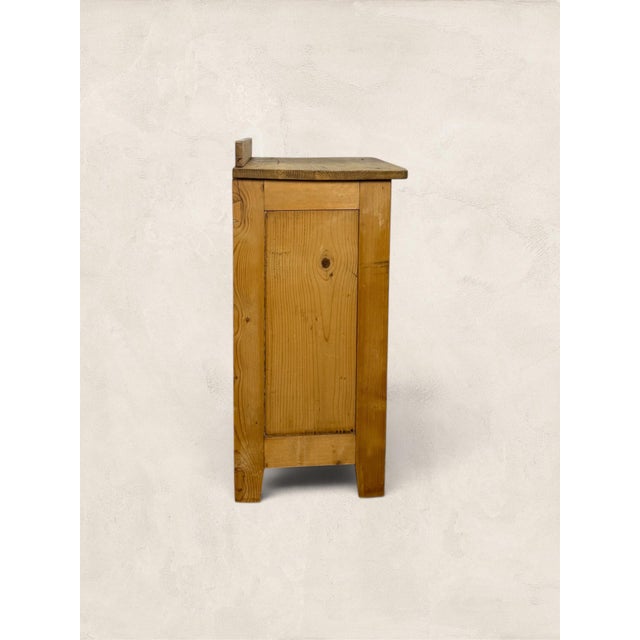 Antique English Pine Pot Cupboard For Sale - Image 4 of 7