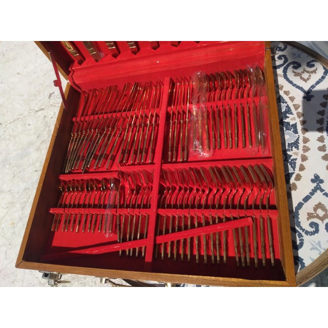 This is nice set of flatware from Thailand .The set is made of nickel bronze. It's 144 pieces and is service for 12. The...