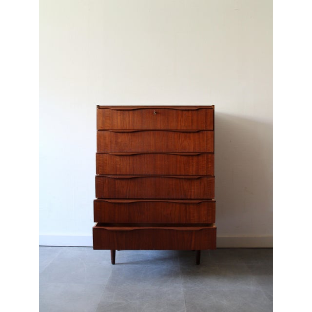 1960s Vintage Danish Chest of Drawers in Teak, 1960s For Sale - Image 5 of 14