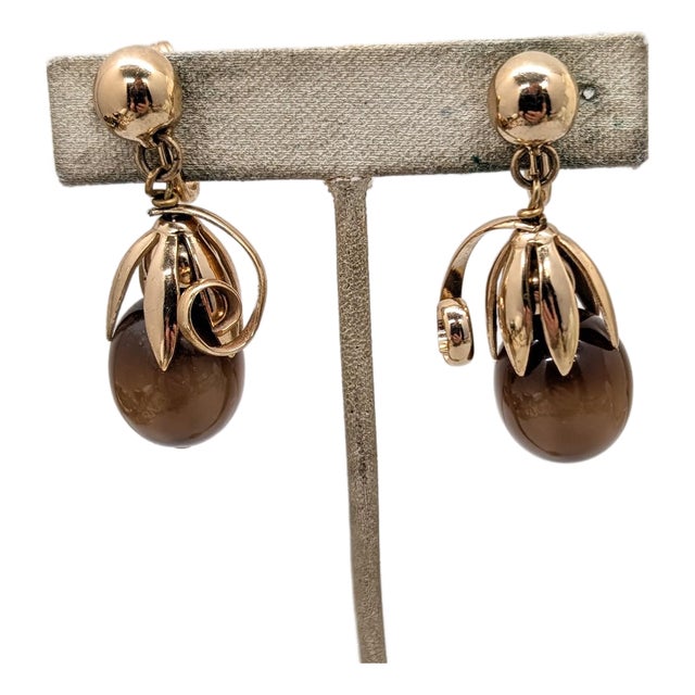 Vintage Signed Napier Goldtone Brown Moonglow Cumquat Drop Clip Earrings-2 Pieces For Sale