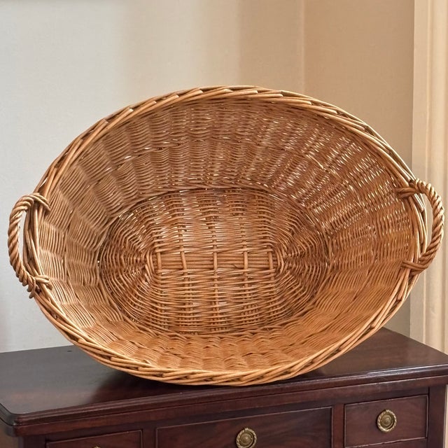 Vintage French Style Wicker Laundry Basket For Sale In Baltimore - Image 6 of 16