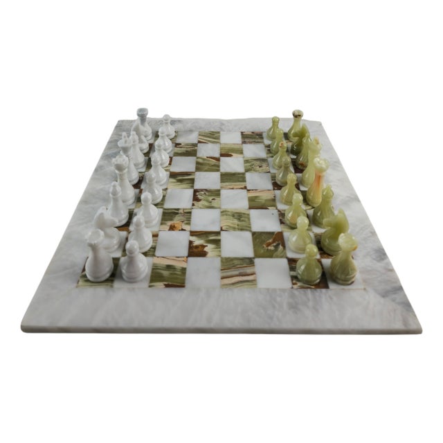 Marble Chess Set in White and Green Onyx, 1990s, Set of 33 For Sale