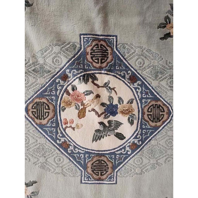 1980s Gray Floral Medallion Vintage Chinese Silk Rug 8'2" X 10'2" Handknotted Wool Carpet For Sale - Image 4 of 5