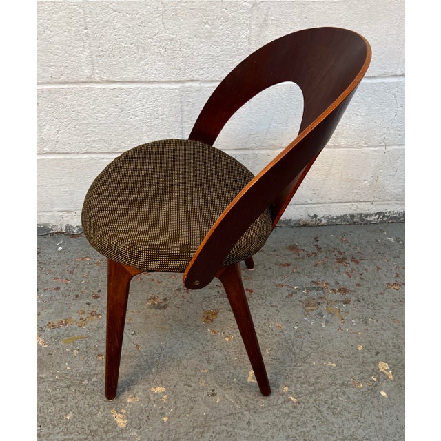 Mid 20th Century Set of Four Unique Mid-Century Bentwood Dining Chairs For Sale - Image 5 of 12