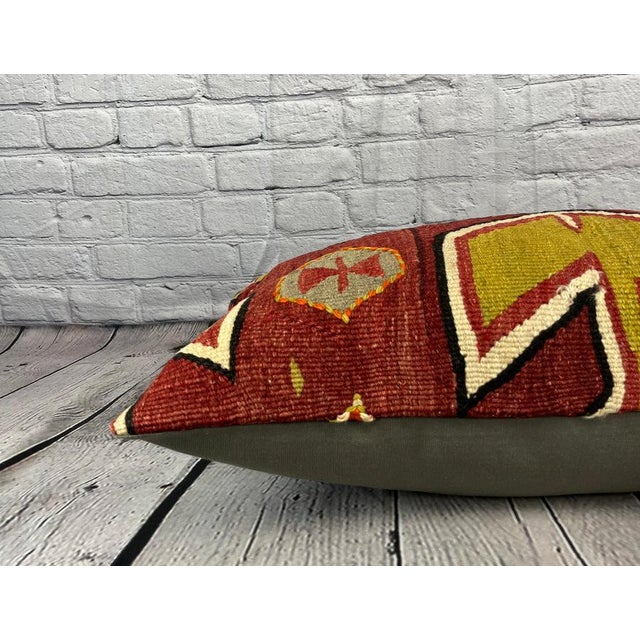 16 x 24 Kilim Pillow Turkish Byzantine Bliss Oasis Pillow Cushion Cover For Sale - Image 4 of 4