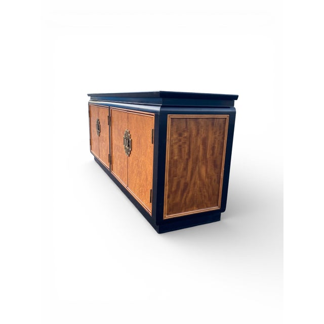 Vintage Chin Hua Asian Hollywood Regency Burled Credenza Sideboard for Century Furniture For Sale - Image 13 of 14