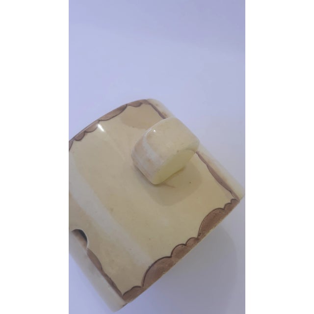 Yellow 1930s Clarice Cliff Jam/Preserves Pot Bonjour For Sale - Image 8 of 10