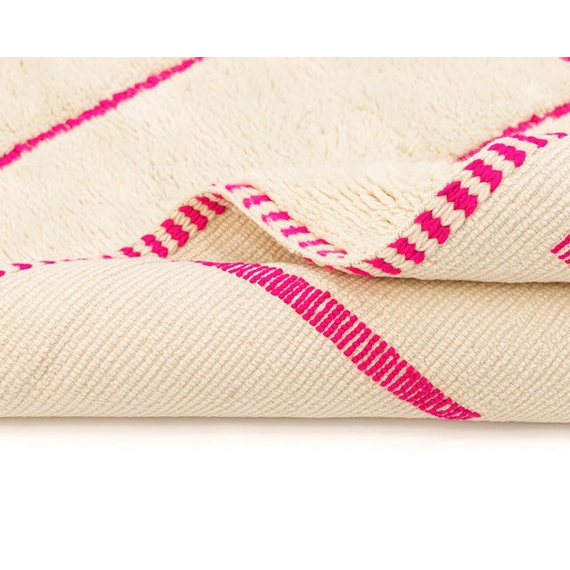 Ivory Premium Hand-Knotted Moroccan Wool Rug | 8'8" X 5'8" | One of a Kind For Sale - Image 8 of 9