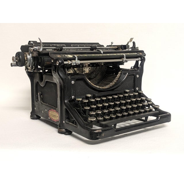 1930s 1938 Model 6 Underwood Typewriter For Sale - Image 5 of 11