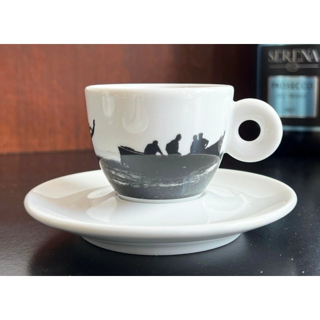 Rare Mario Giacomelli for Illy Set of Espresso Cups & Saucers - Set of 6 For Sale - Image 9 of 12