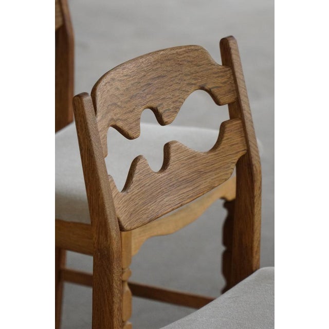 Wood Vintage Razorblade Dining Chairs in Oak and Mohair by Henning Kjærnulf, 1960s, Set of 6 For Sale - Image 7 of 18