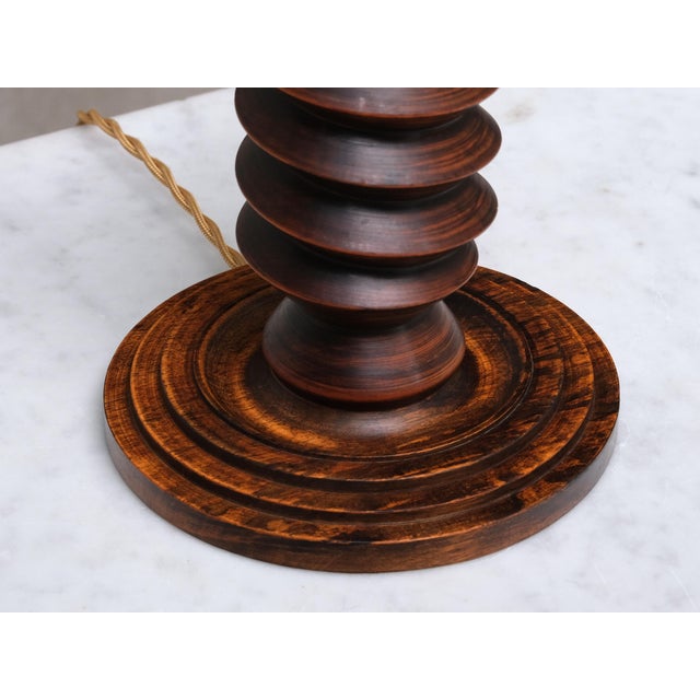Textile Sculptural Charles Dudouyt attributed Table Lamp in Oak and Linen, France, 1950s For Sale - Image 7 of 12