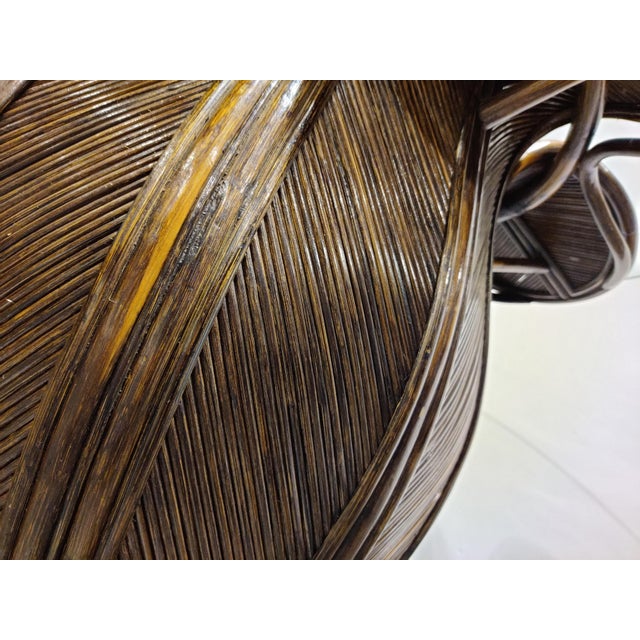 Vintage bamboo flower shaped dining table with a clear round glass top. Great shape. Can be used outside as well, 1970s,...