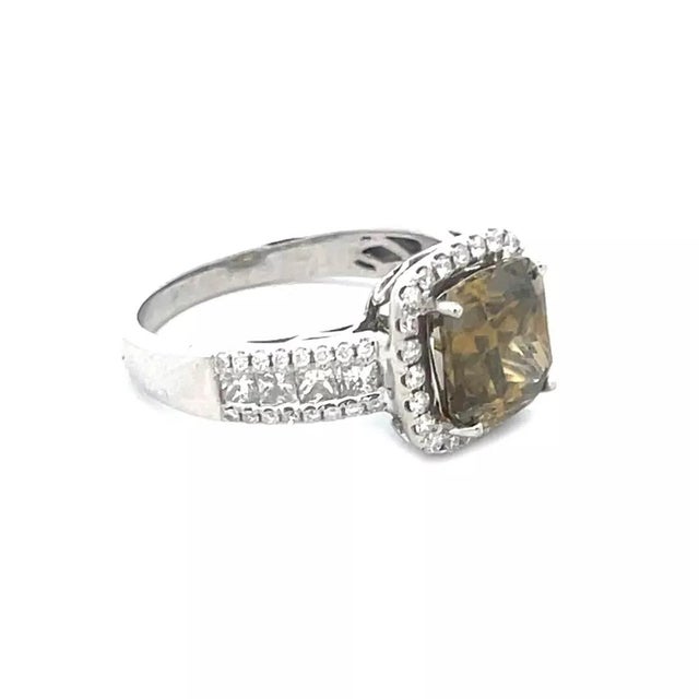 Natural Fancy Diamond Ring Greenish Yellow 14k Gold Halo Engagement GIA For Sale In Miami - Image 6 of 8