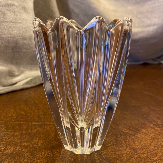 Orrefors Orrefors Sweden Crystal Vase – Scandinavian Art Glass – Original Label For Sale - Image 4 of 6