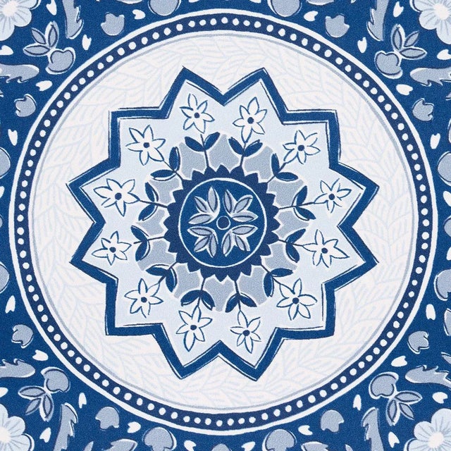 Contemporary Sample - Schumacher x Mark D. Sikes Montecito Medallion Wallpaper in Indigo For Sale - Image 3 of 6
