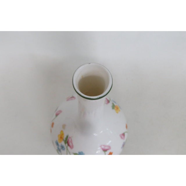 Ceramic White Ceramic Rounded Tapered Bud Vase With Colorful Floral Garden Motif #5116b For Sale - Image 7 of 12