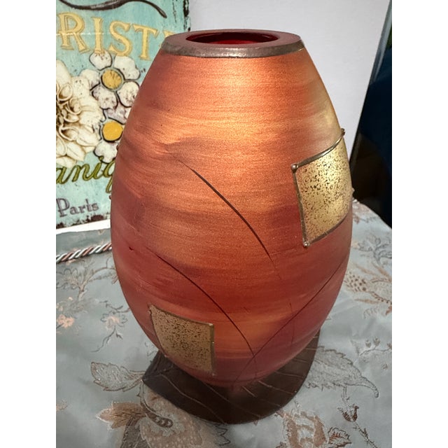 Vlasta Vobornilovq Designed Art Glass Vase Miracle Studio, Czech Republic Vlasta, owner of Miracle Studio, was named the...