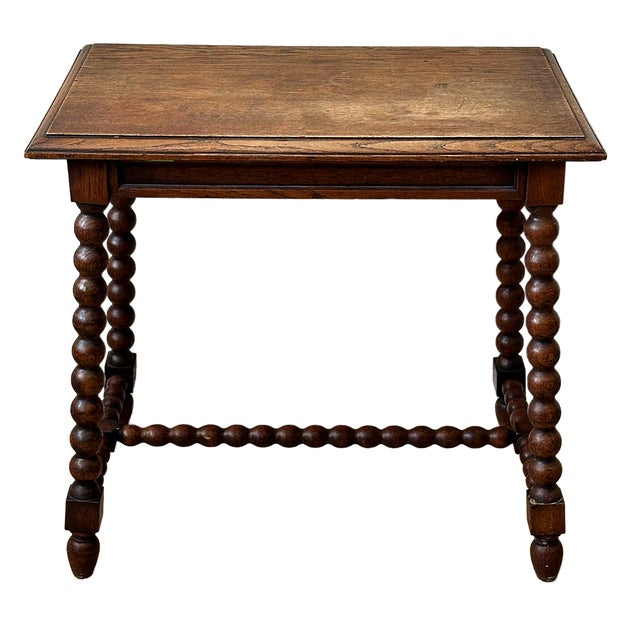 Late 19th Century English Turned Leg Walnut Side Table For Sale In Houston - Image 6 of 8