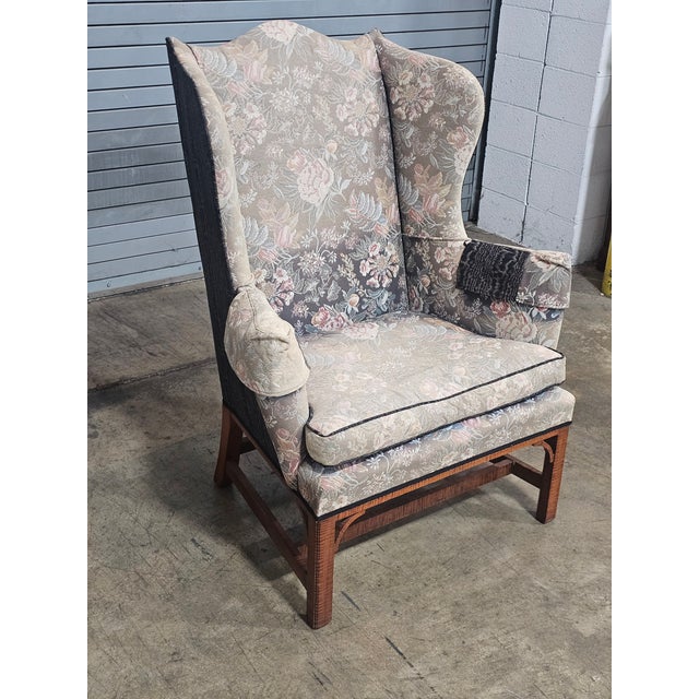 Late 20th Century Tiger Maple Williamsburg Style Hepplewhite Wingback Chair For Sale - Image 4 of 10