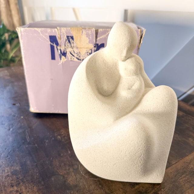 Stone Vintage Marc Belgian Stone Sculpture – Abstract Seated Figure For Sale - Image 7 of 8