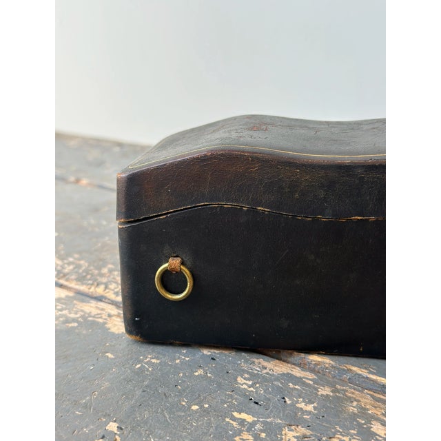 Vintage Sculpted Leather Box Made in Italy, Circa Mid-20th Century For Sale - Image 4 of 11