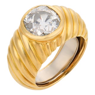 1980s Retro 3.80 Carat Old Mine Cut Diamond 18k Yellow Gold Bezel Ring, Size 4.75 For Sale