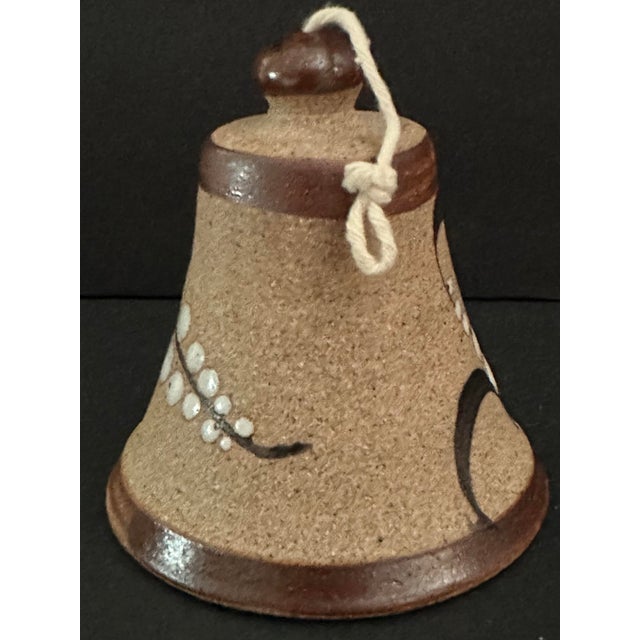 Late 20th Century Handcrafted Mexican Stoneware Pottery Folk Art Floral Bell For Sale - Image 4 of 12