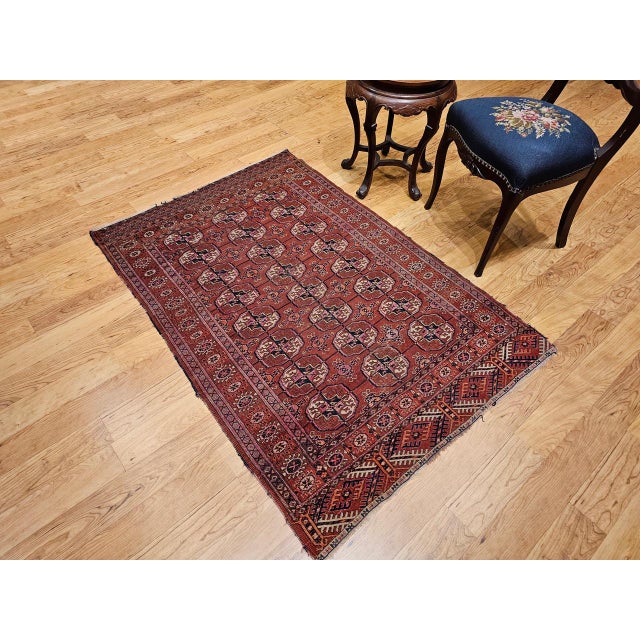 Early 20th Century Vintage Turkmen Tekke Area Rug, Wool Pile, Geometric Medallion For Sale - Image 5 of 17