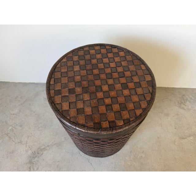 1990s Vintage Woven Leather Checkered Brown Storage Side Table With Removable Lid For Sale - Image 4 of 12