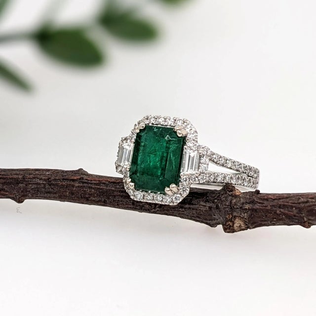 2020s 2ct Emerald Ring with Earth Mined Diamonds in Solid 14K White Gold EM 9x7mm For Sale - Image 5 of 8