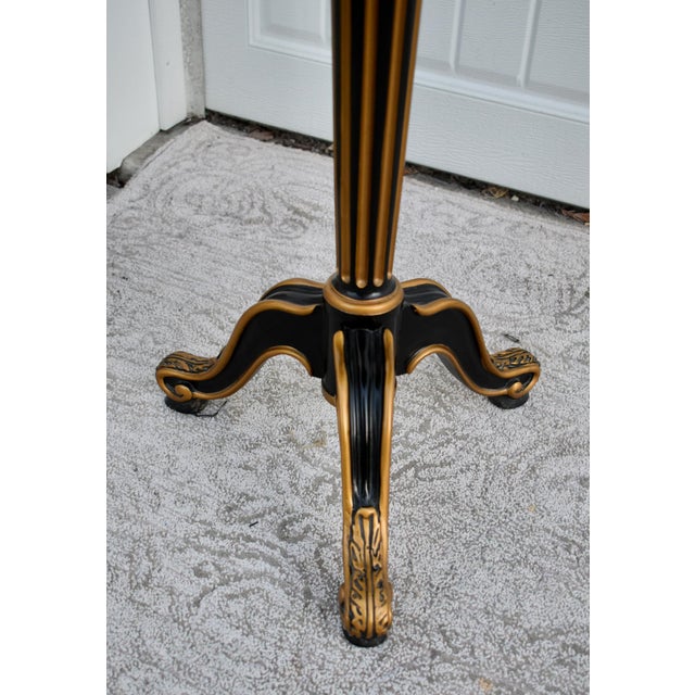 Wood Vintage Drexel Heritage Petite Chinoiserie Painted Accent Table W/Brass Gallery For Sale - Image 7 of 14