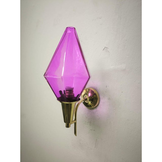 1950s Brass Wall Lamp with Lilac Murano Glass, 1950s For Sale - Image 5 of 12