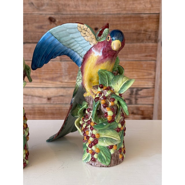 Vintage Sculptural Andrea by Sadek Hand-Painted Tropical Parrot Figurines – Pair For Sale In Naples, FL - Image 6 of 12