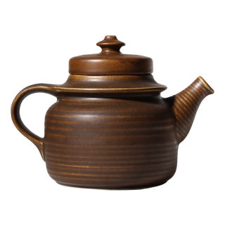 Göran Bäck Kaarna Ceramic Matte Teapot by Ulla Procopé for Arabia, Finland, 1960 For Sale