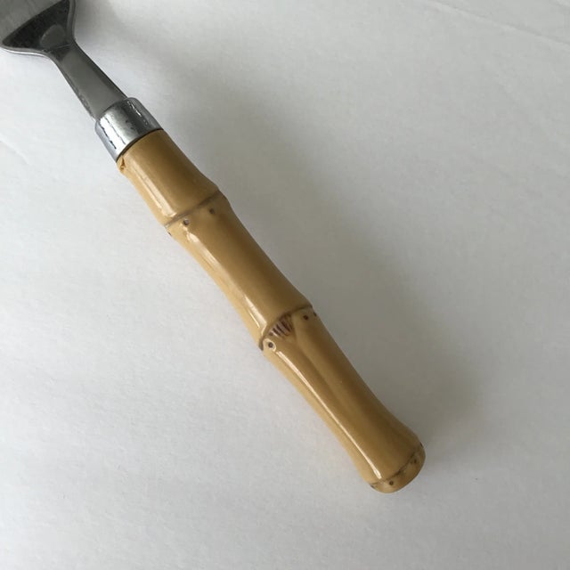 Tan Bamboo Vintage Tableware Bamboo Handle Stainless Flatware Set of 16 Pieces For Sale - Image 8 of 10