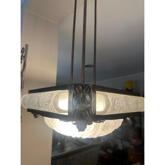 Art Deco Chandelier in Glass and Wrought Iron, 1930s For Sale - Image 6 of 18