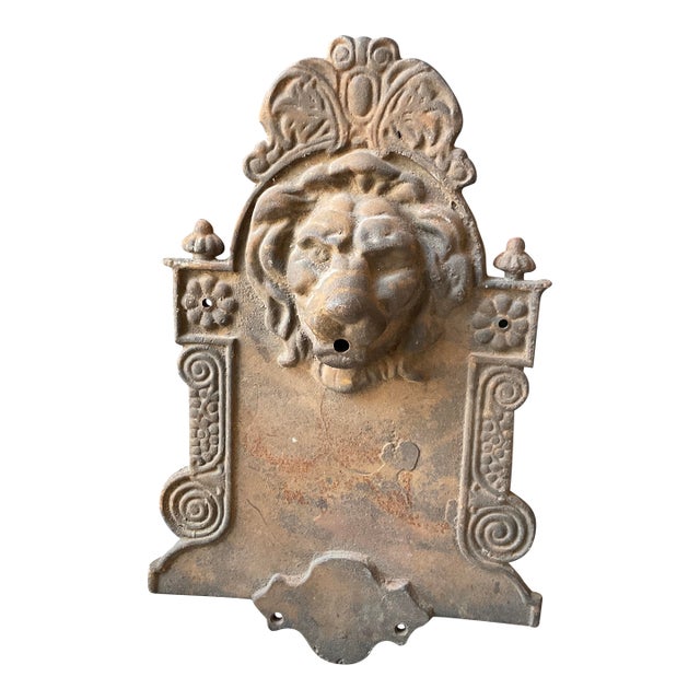 Early 20th Century Cast Iron Lion Architectural Fountain Back For Sale