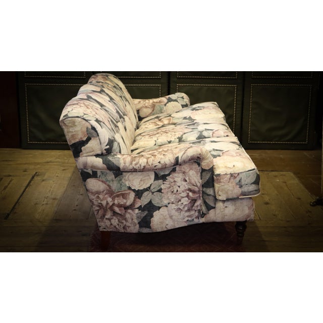 Vintage Three-Seater Sofa in Floral Velvet, 2010s For Sale - Image 16 of 18