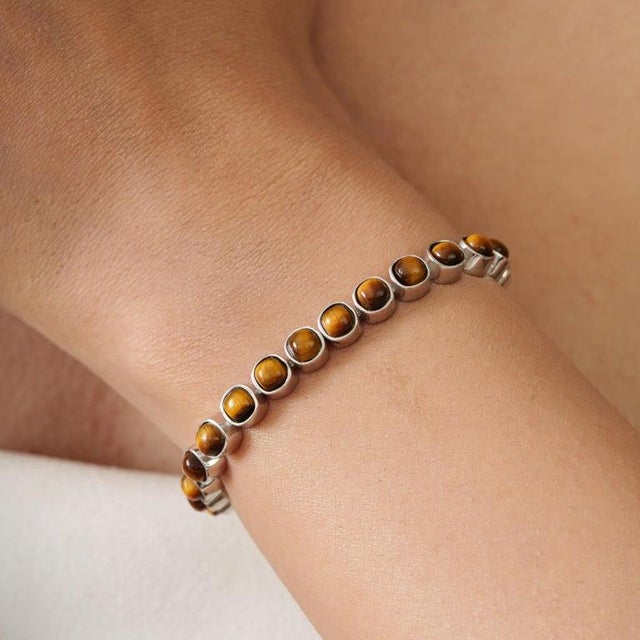 Tiger’s Eye Cushion Cut Tennis Bracelet in 925 Silver For Sale - Image 4 of 12
