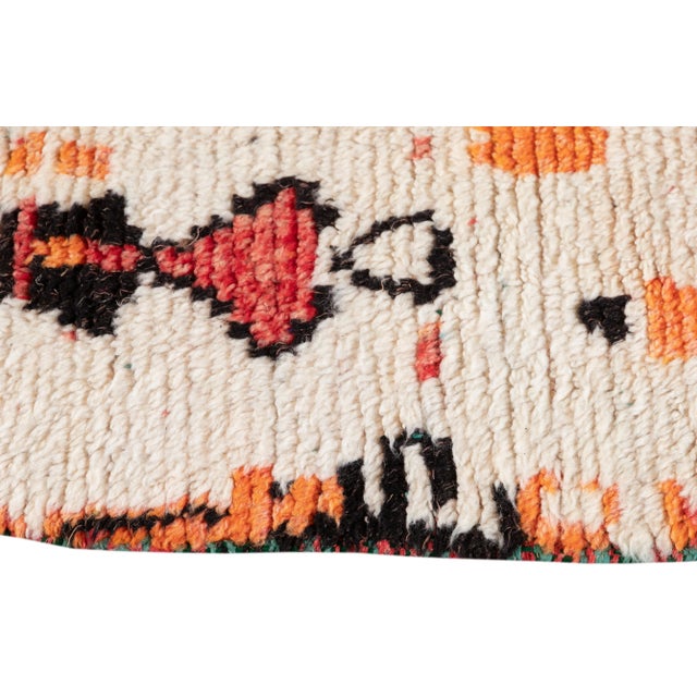 Vintage Tribal Ivory Moroccan Wool Scatter Rug For Sale In New York - Image 6 of 10