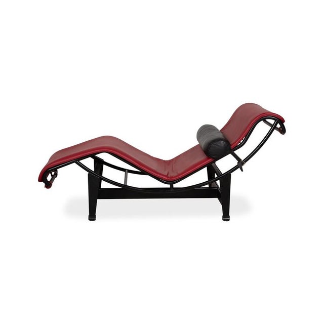 Bauhaus LC 4 Leather Chaise Lounge in Red by Le Corbusier for Cassina For Sale - Image 14 of 16
